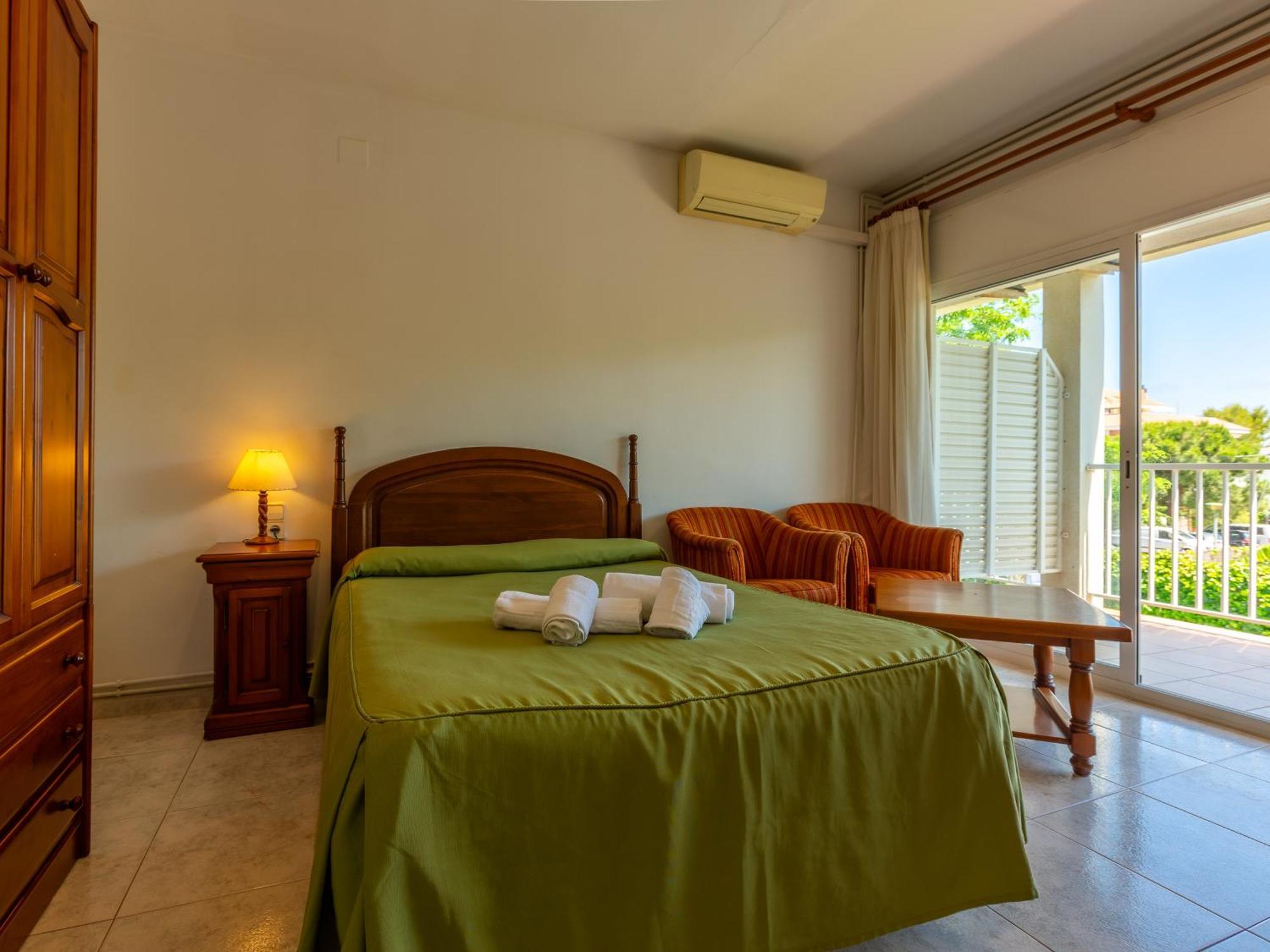 Apartamentos Sunway Tara Sitges Exteriör bild
