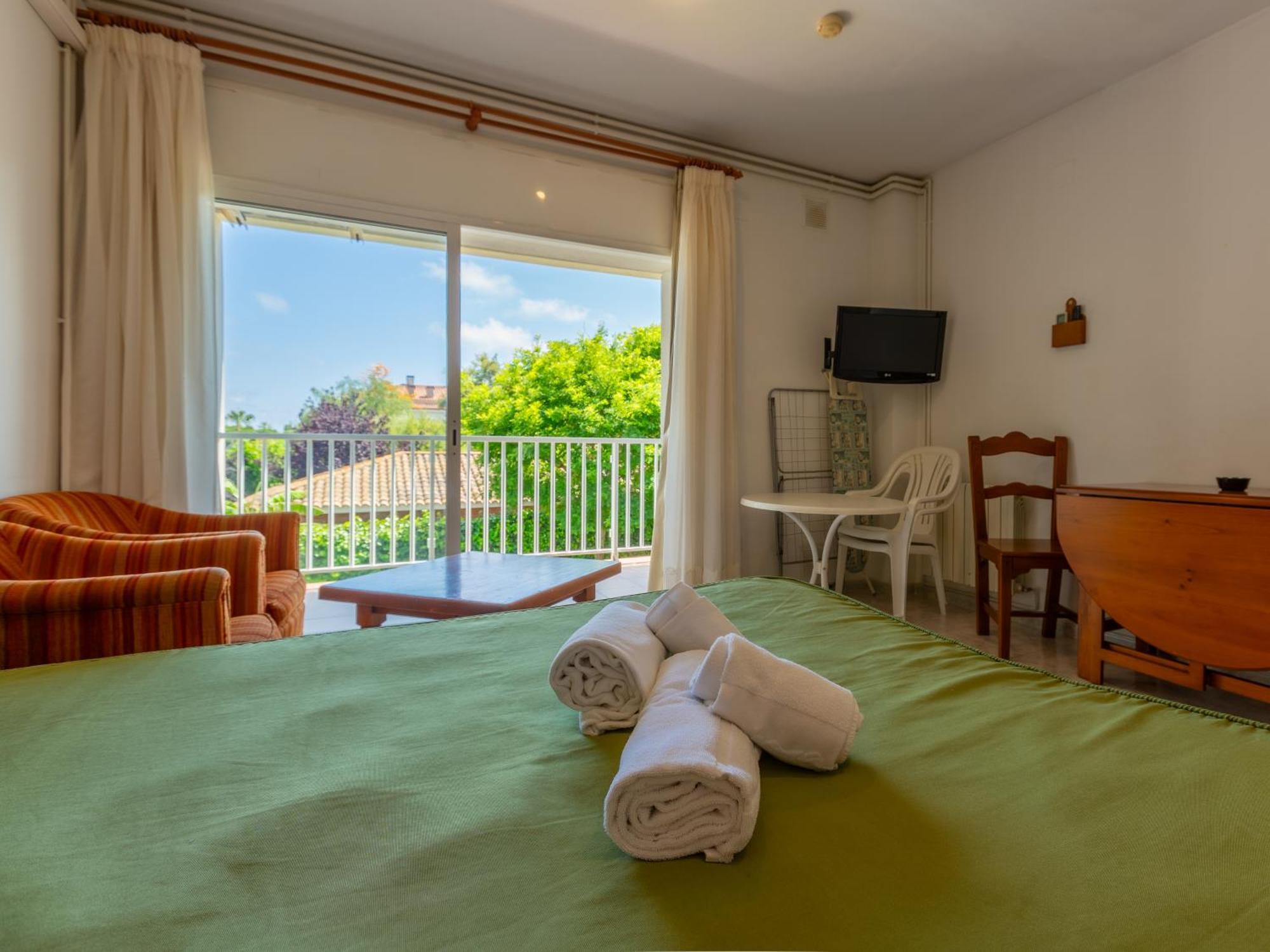 Apartamentos Sunway Tara Sitges Exteriör bild